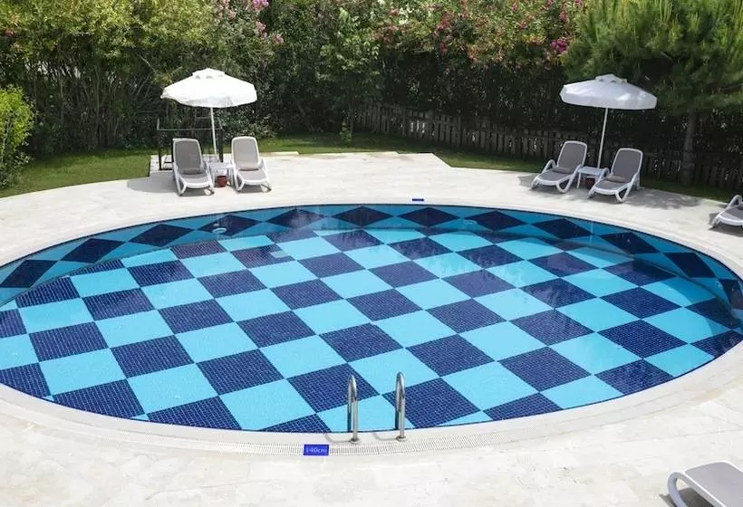 ویلای یک اتاق خوابه با استخر شنا, Sirene Belek