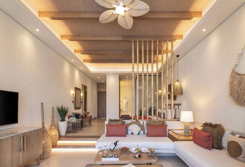 جناح, Sirene Belek