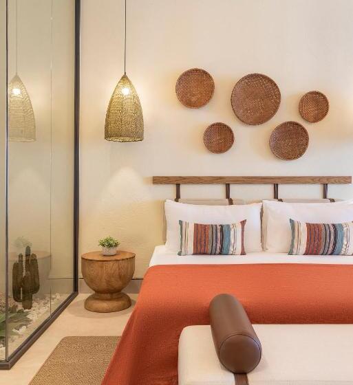 جناح, Sirene Belek