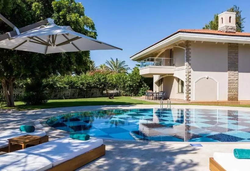 ویلای یک اتاق خوابه با استخر شنا, Sirene Belek