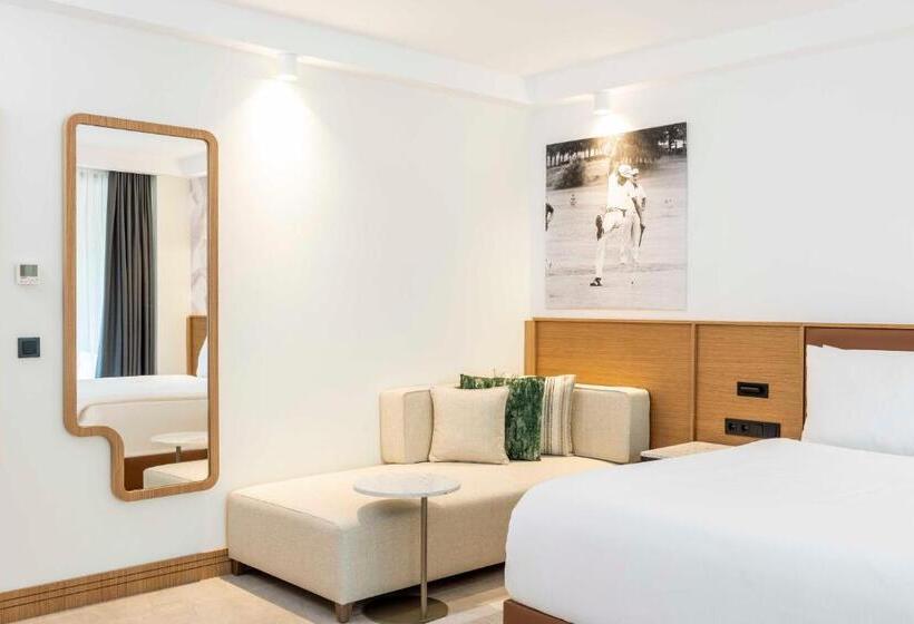 جناح جونيور ديلوكس, Sirene Belek