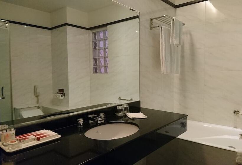 スタンダードルーム, Taipei International