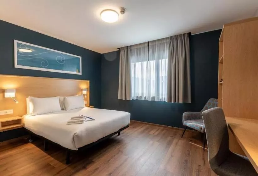 身障者適用スタンダードルーム, Travelodge Torrelaguna