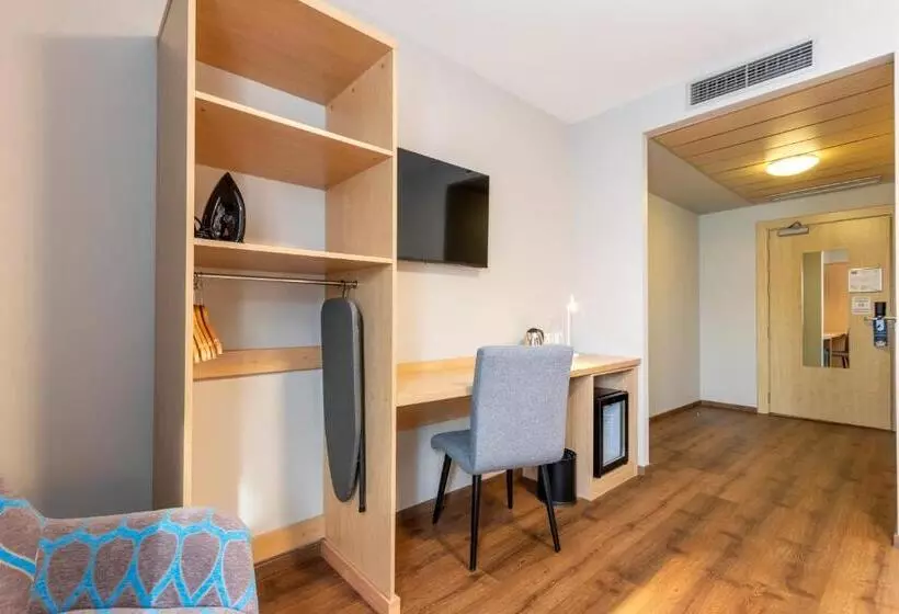 身障者適用スタンダードルーム, Travelodge Torrelaguna