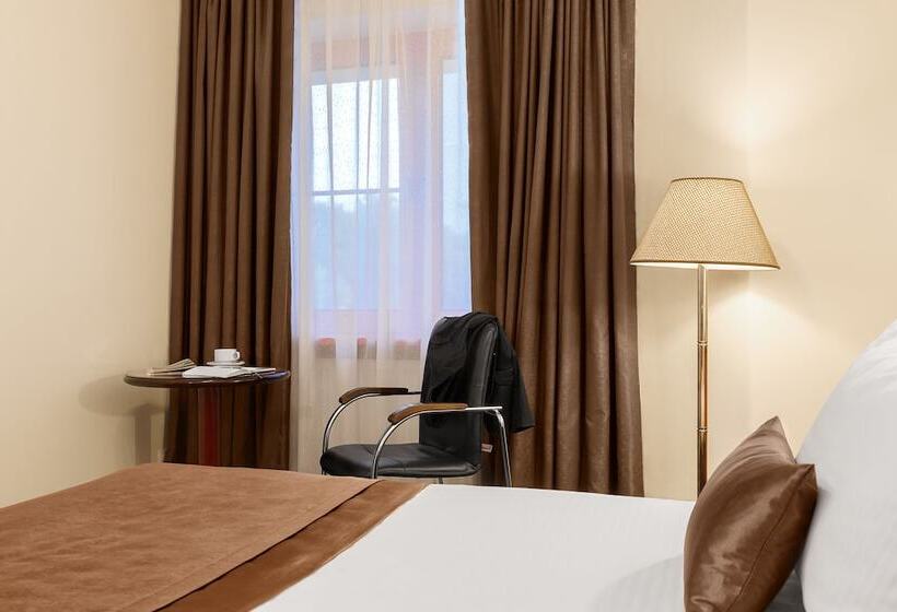 חדר סטנדרט יחיד, Volna