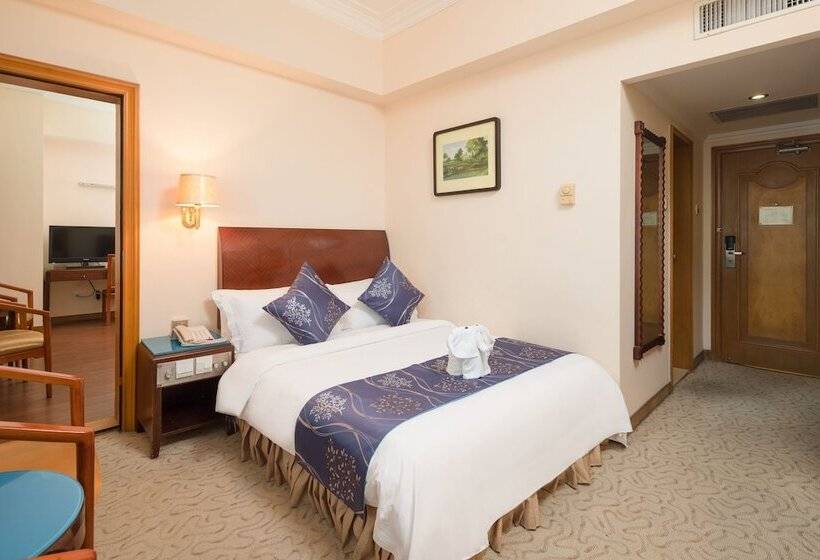 Семейный Номер, Xinyuan Hot Spring