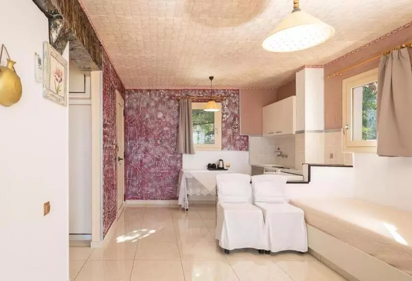 آپارتمان 1 خوابه با چشم‌انداز دریا, Korifi Apts & Std Adults Only