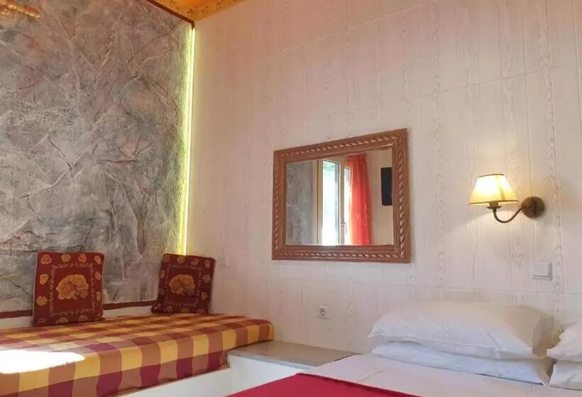 آپارتمان 1 خوابه با چشم‌انداز دریا, Korifi Apts & Std Adults Only