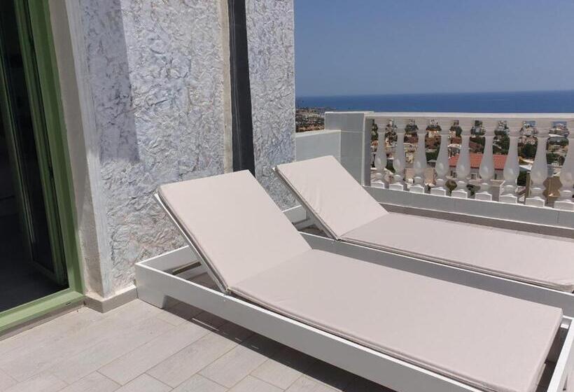 Апартаменты 1 Спальня Вид на Море, Korifi Apts & Std Adults Only