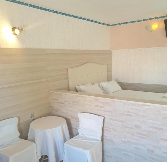 Номер Стандарт Вид на Море, Korifi Apts & Std Adults Only
