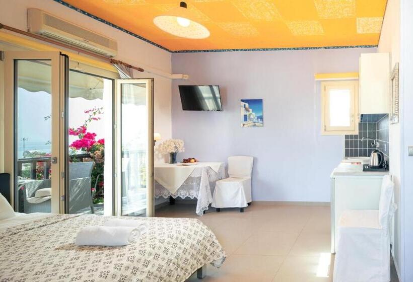 غرفة قياسية مطلّة علي البحر, Korifi Apts & Std Adults Only