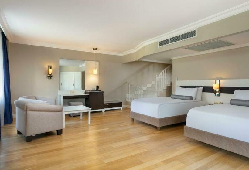 جناح, Sirene Belek