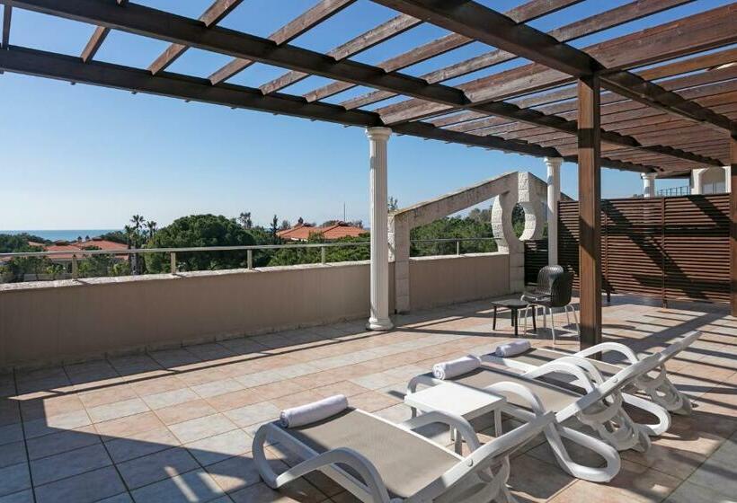 جناح عائلي, Sirene Belek