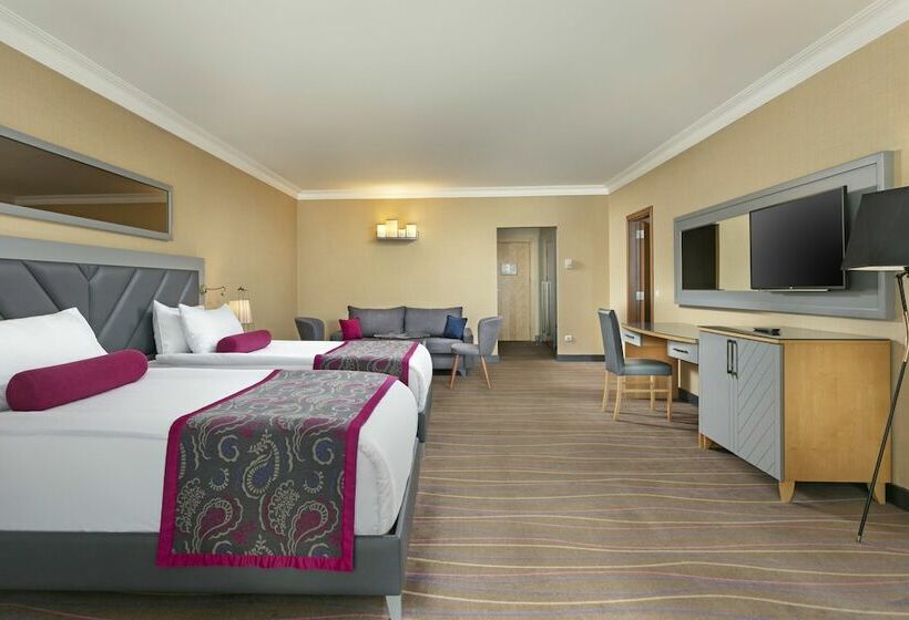 جناح عائلي, Sirene Belek