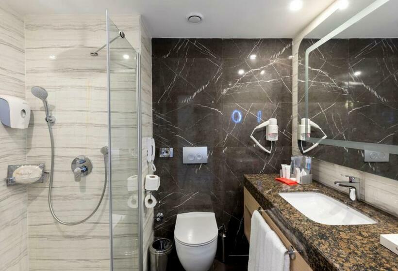 غرفة عائلية مطلّة علي الحديقة, Swandor Hotels & Resorts   Topkapi Palace