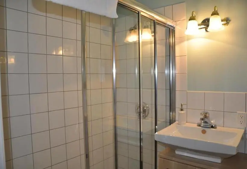 クイーンベッドのデラックスルーム, Auberge Sur La Cote