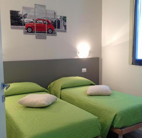 דירת חדר, La Collinetta Apartments