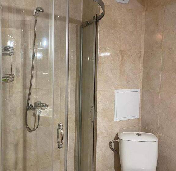 豪华工作室, Mm Complex