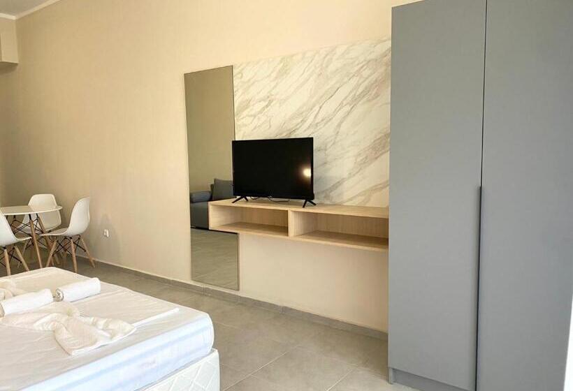 Студио Стандарт с Террасой, Mm Complex