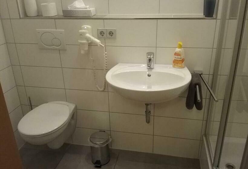 Номер Стандарт, Gästezimmer , Pension Wauri