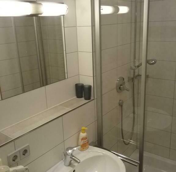 Номер Стандарт, Gästezimmer , Pension Wauri