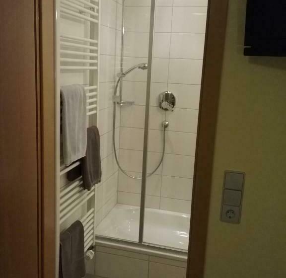 Номер Стандарт, Gästezimmer , Pension Wauri