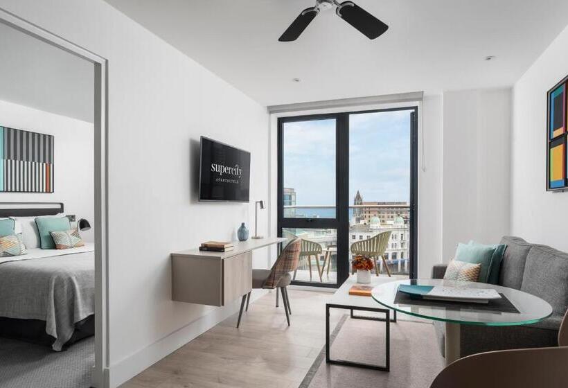 Люкс Вид на Море, Q Square By Supercity Aparthotels