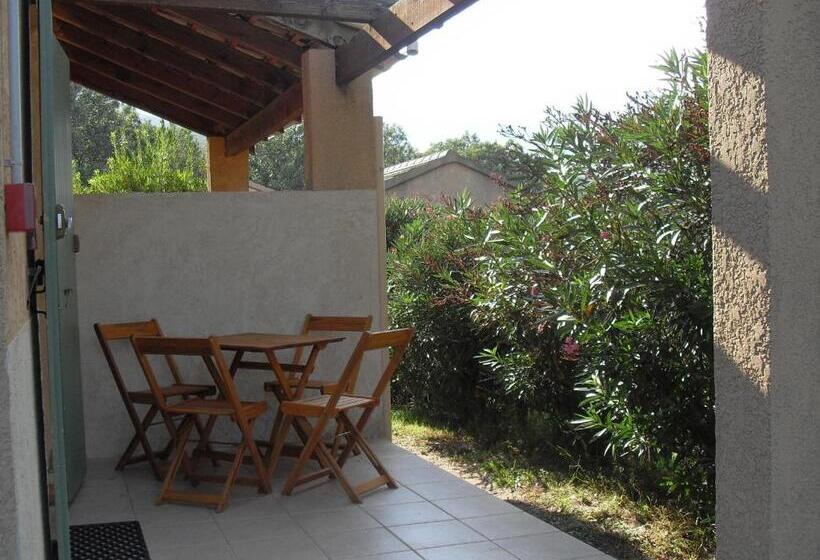 패밀리 룸, Le Relais De Sisco