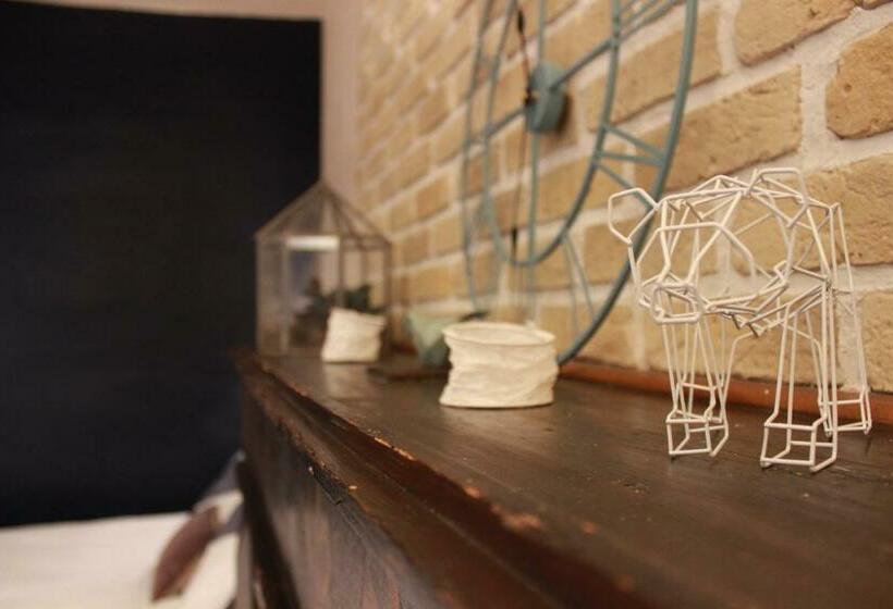 إستوديو قياسى, Le Petit Beurre   Studio En Hypercentre De Beaune