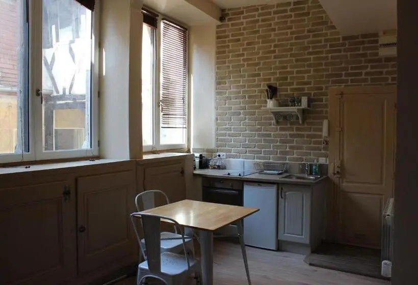 استودیوی استاندارد, Le Petit Beurre Studio En Hypercentre De Beaune