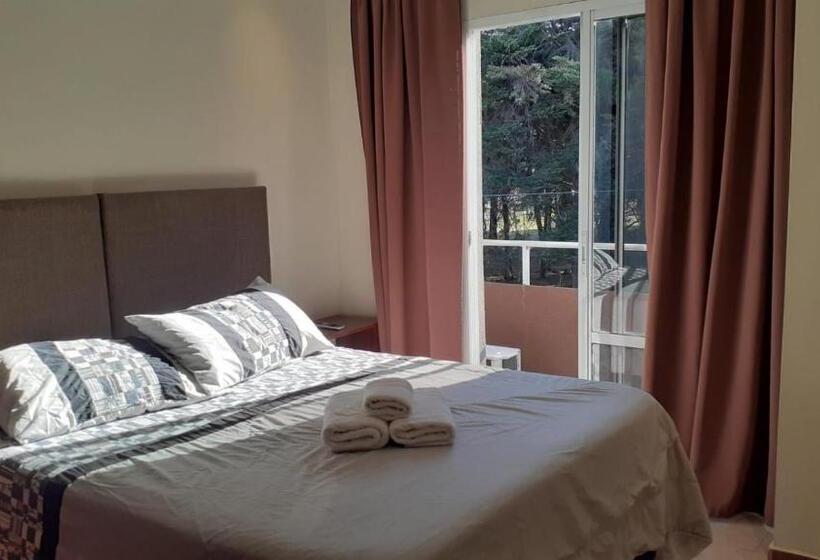 غرفة قياسية رباعية, Firenze