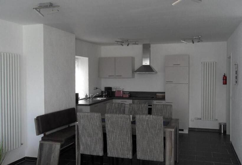 Номер Стандарт, Nettes Landhaus