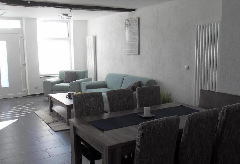 Номер Стандарт, Nettes Landhaus