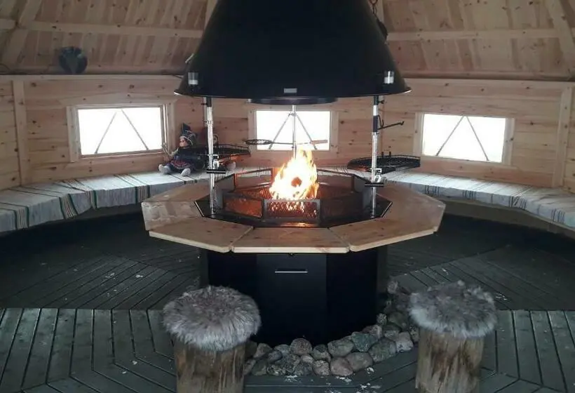 スタンダードルーム, Karemajat Panorama