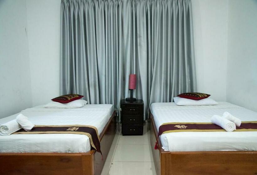 חדר סטנדרט, New Season Riverside