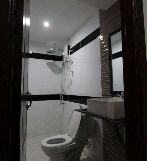 חדר סטנדרט, New Season Riverside