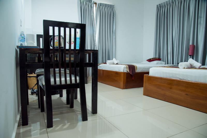 חדר דלוקס, New Season Riverside