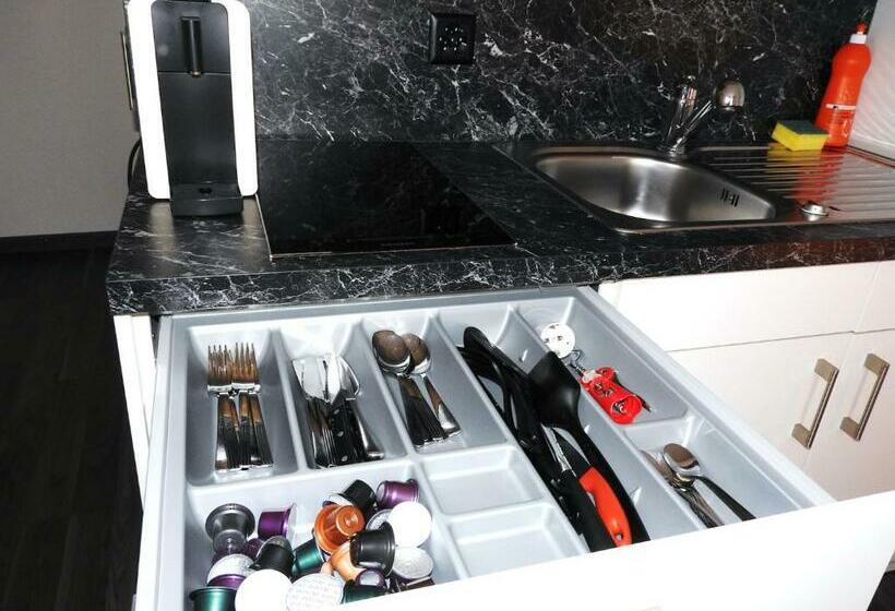 Apartamento Economy 1 Quarto, Inside Five