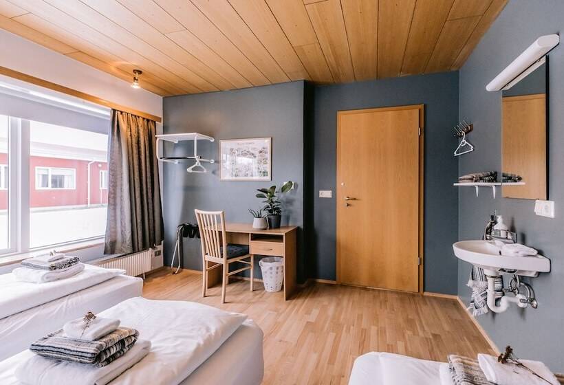 اتاق استاندارد سه تخته با سرویس بهداشتی مشترک, Elda Guesthouse