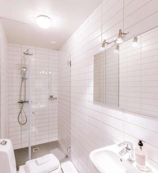 اتاق استاندارد با سرویس بهداشتی مشترک, Elda Guesthouse