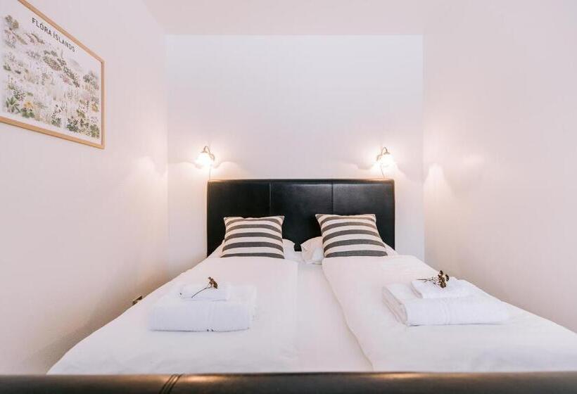 اتاق استاندارد با سرویس بهداشتی مشترک, Elda Guesthouse