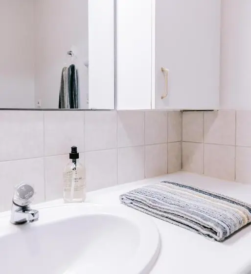 اتاق استاندارد با سرویس بهداشتی مشترک, Elda Guesthouse