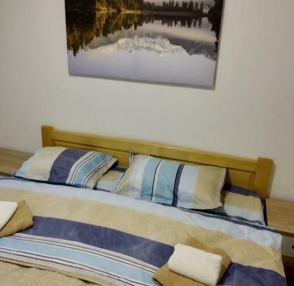 اتاق لوکس, Guest House Rg