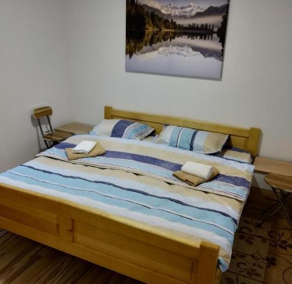 اتاق لوکس, Guest House Rg