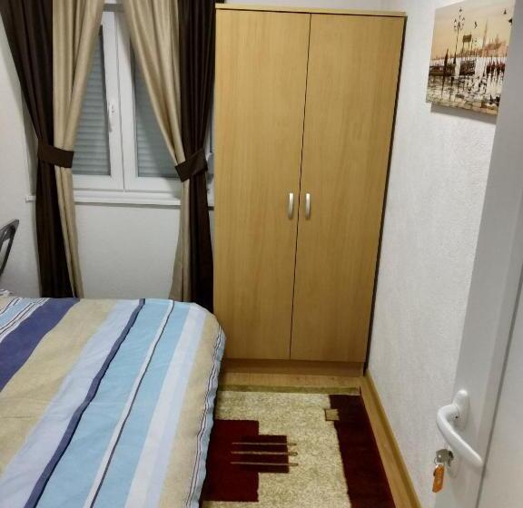 اتاق لوکس, Guest House Rg