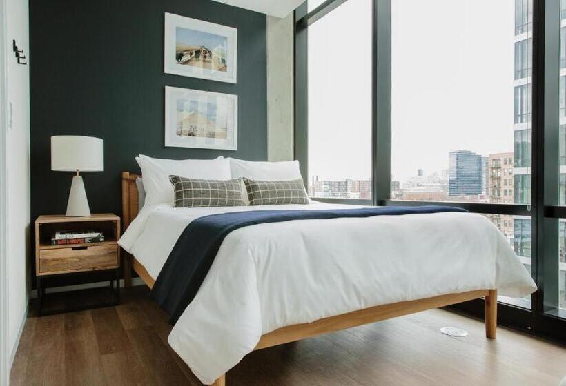 استودیوی استاندارد, Sonder South Wabash