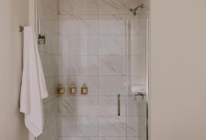 آپارتمان سوپریور 2 خوابه, Sonder South Wabash