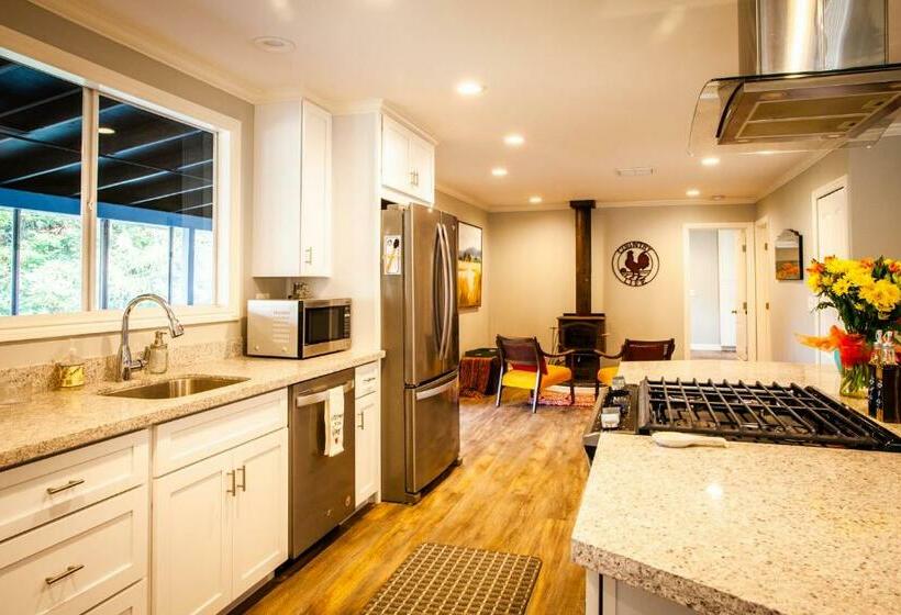 침실 2개 주택, Cozy Country Cottage In Sebastopol Cottage