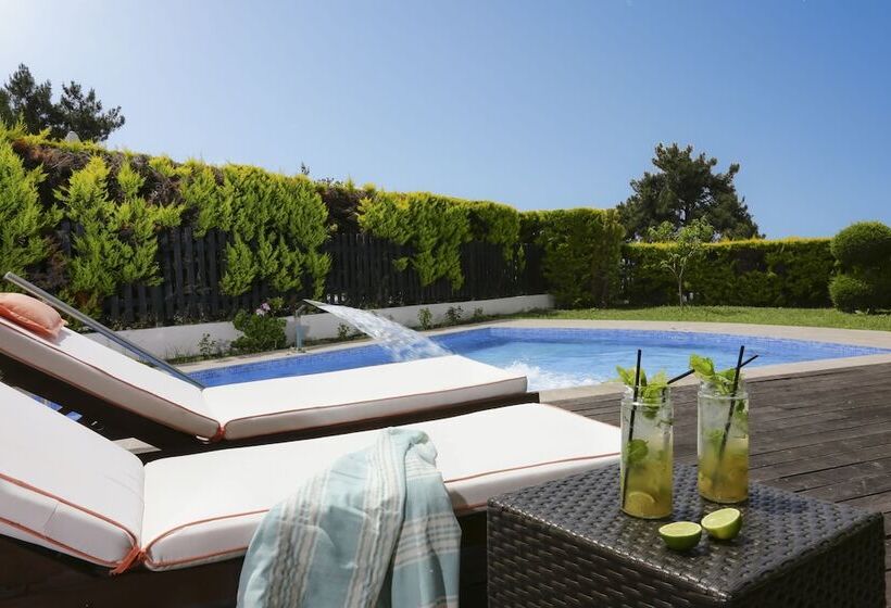 套房配有游泳池, Alexandra Beach Spa Resort