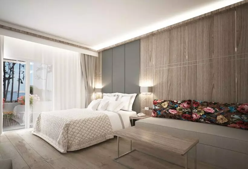 اتاق لوکس با چشمانداز دریا, Alexandra Beach Spa Resort